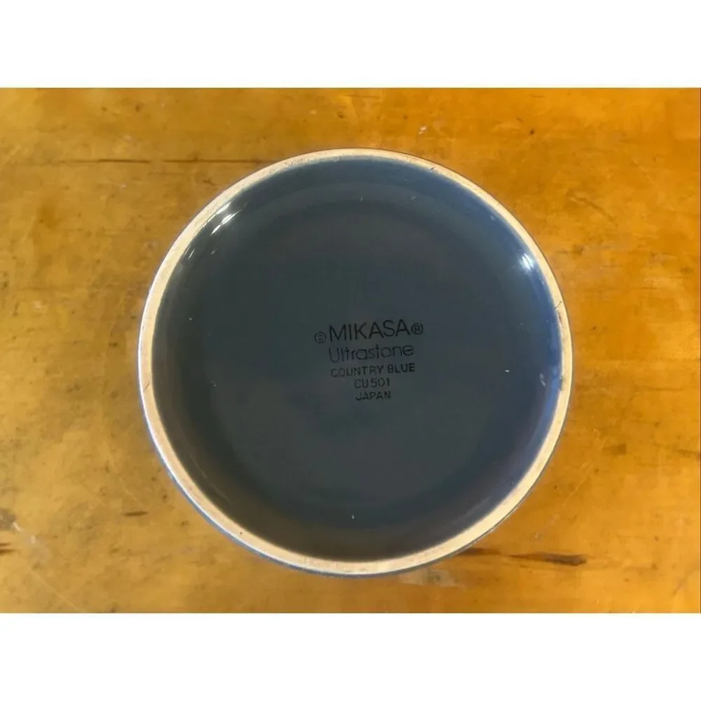 Mikasa  Ultrastone Country Blue bespeckled Japan Bowl (5903)